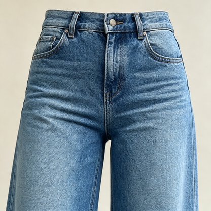 Women's Loose Fit Baggy Oversized Straight Leg Denim Jeans with Pockets